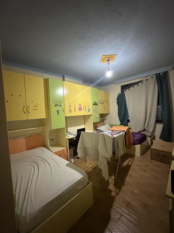 Qera, Apartament 2+1+2, Rruga Panorama, Tiranë.