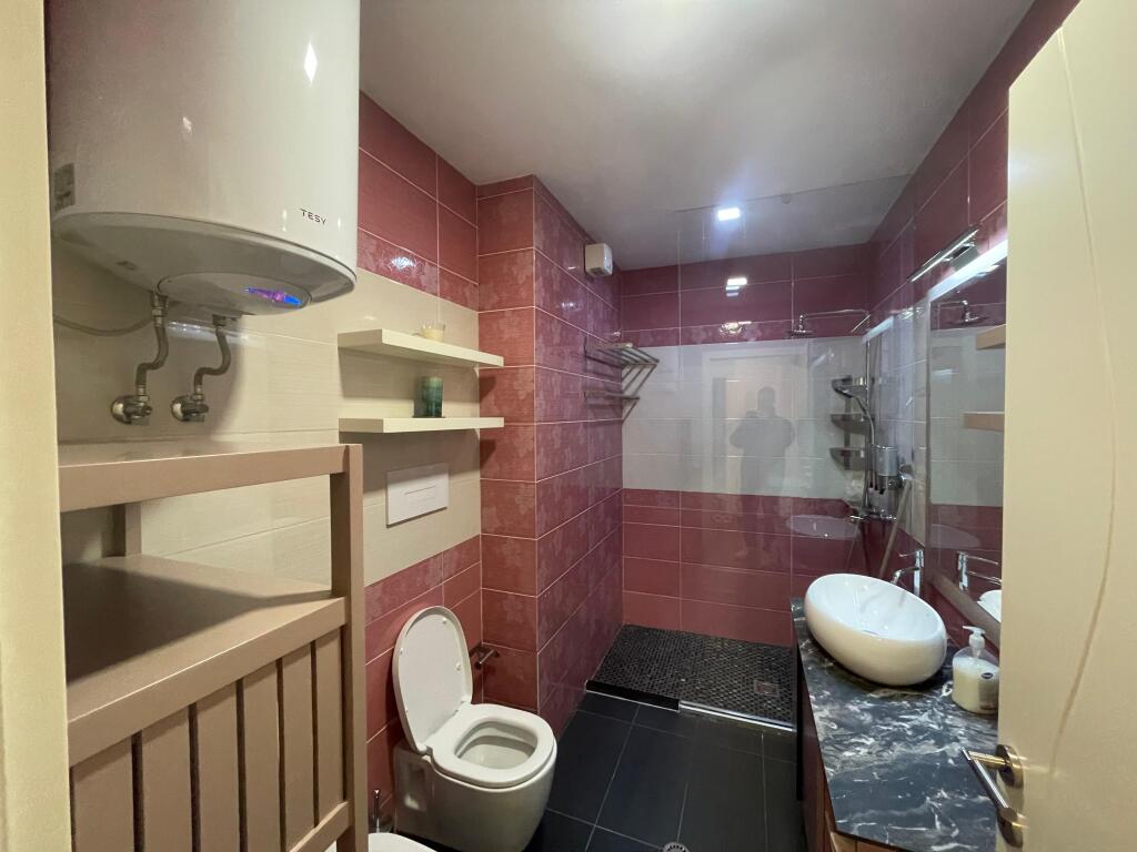 AFFITTASI APPARTAMENTO 2+1 IN VIA KOSOVARËVE !!