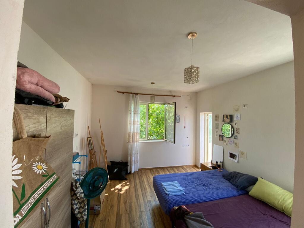 APPARTAMENTO 1+1. 30000 LEKE. EX MERCATO ELETTRICO.
