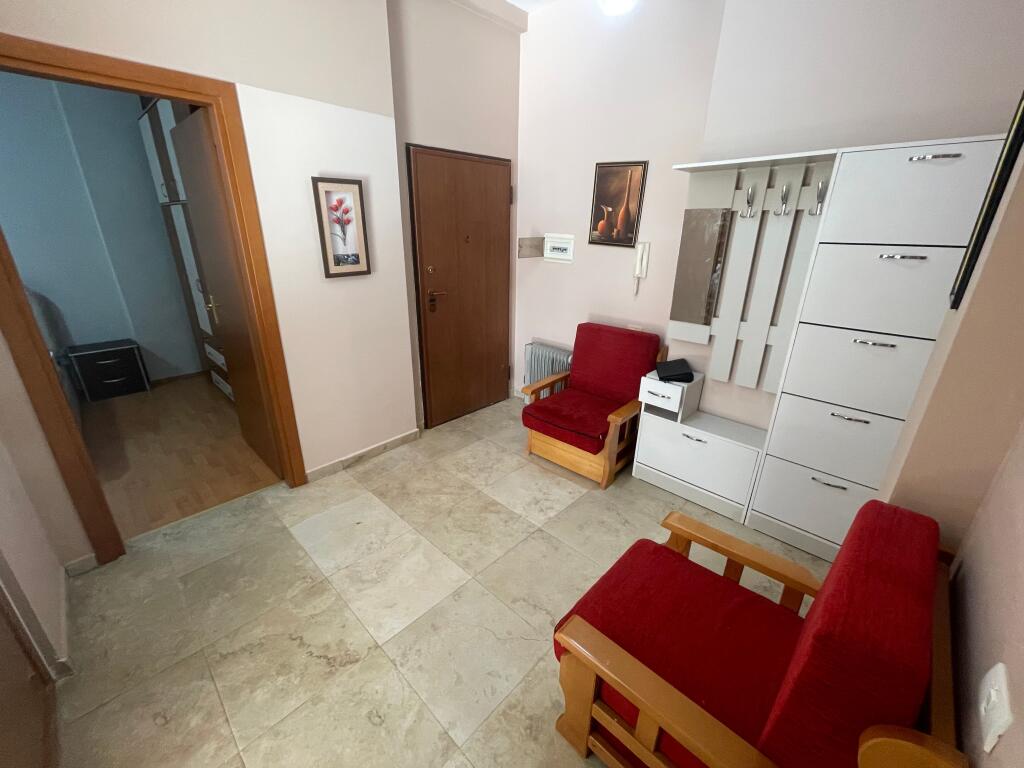 Apartment for rent at the dry lake