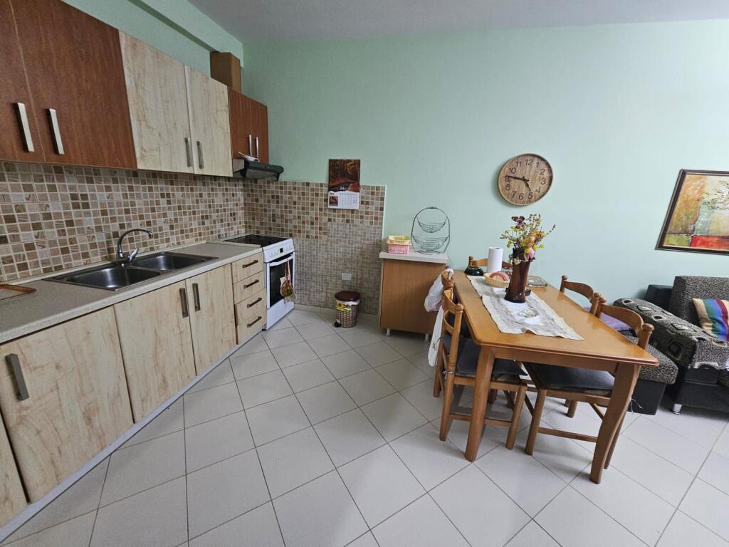 🏠 Appartamento 1+1 in affitto – Fresku