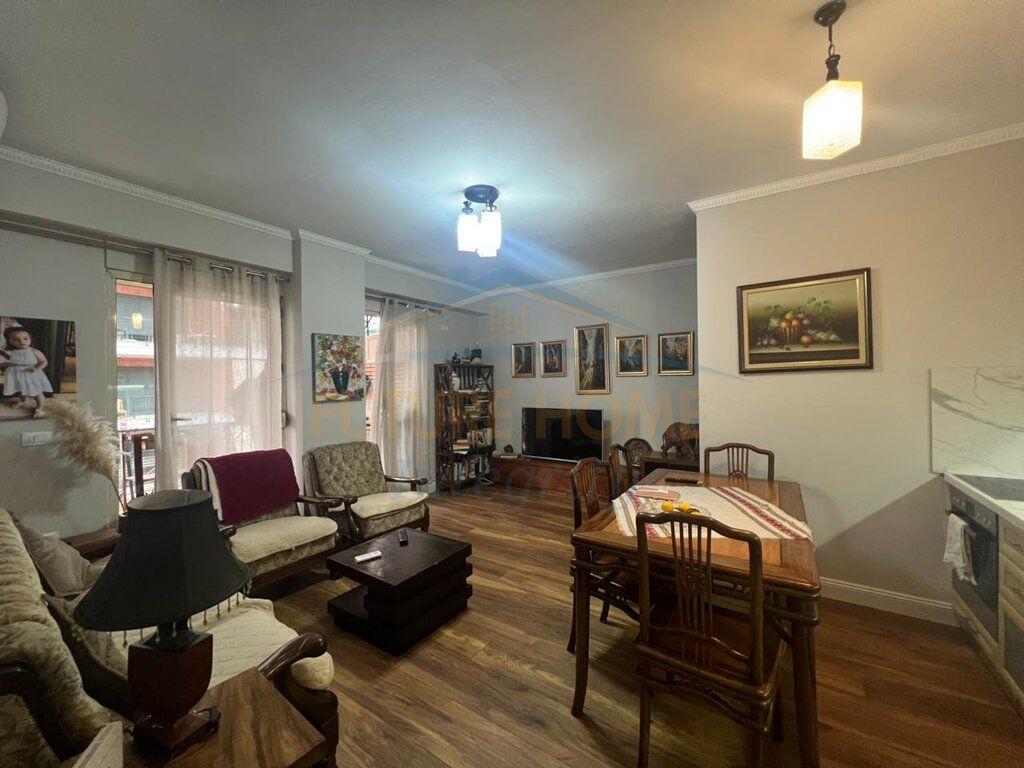 Qera, Apartament 2+1, Kompleksi Delijorgji
