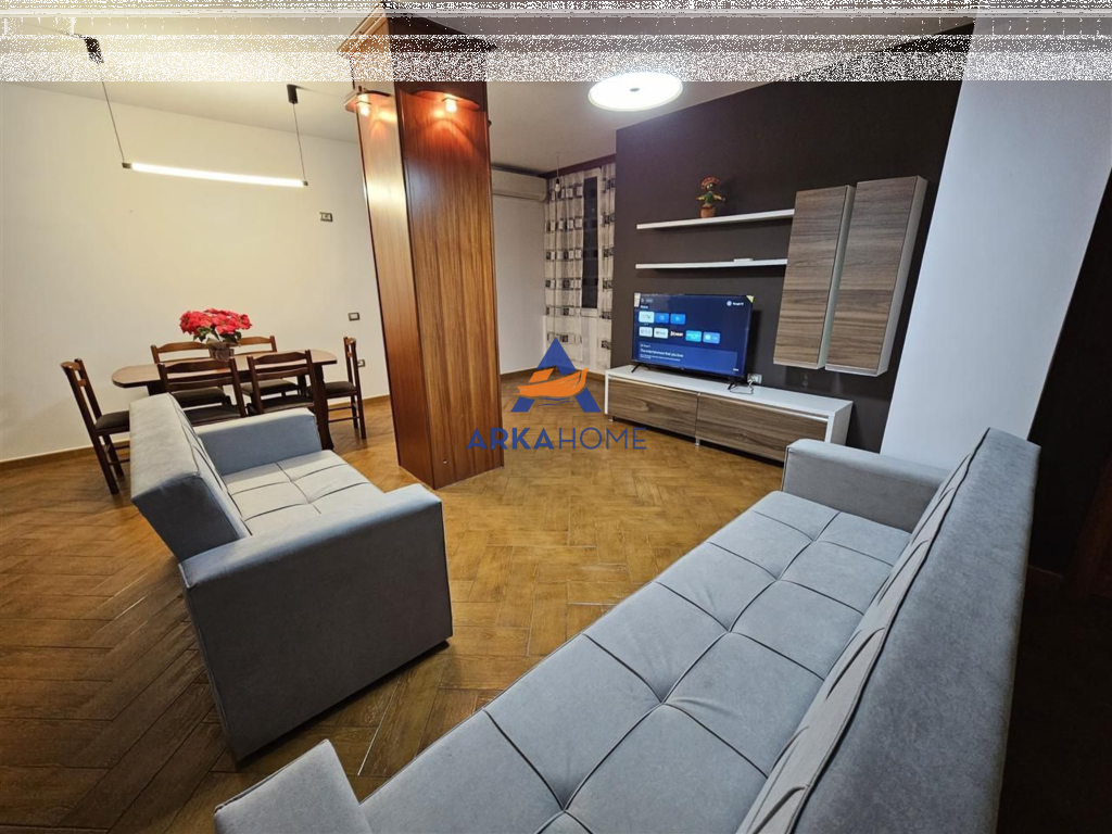 AFFITTASI APPARTAMENTO 3+1+BALCONE "VIA DRITAN HOXHA, LAPRAKE" 80000 LEKE
