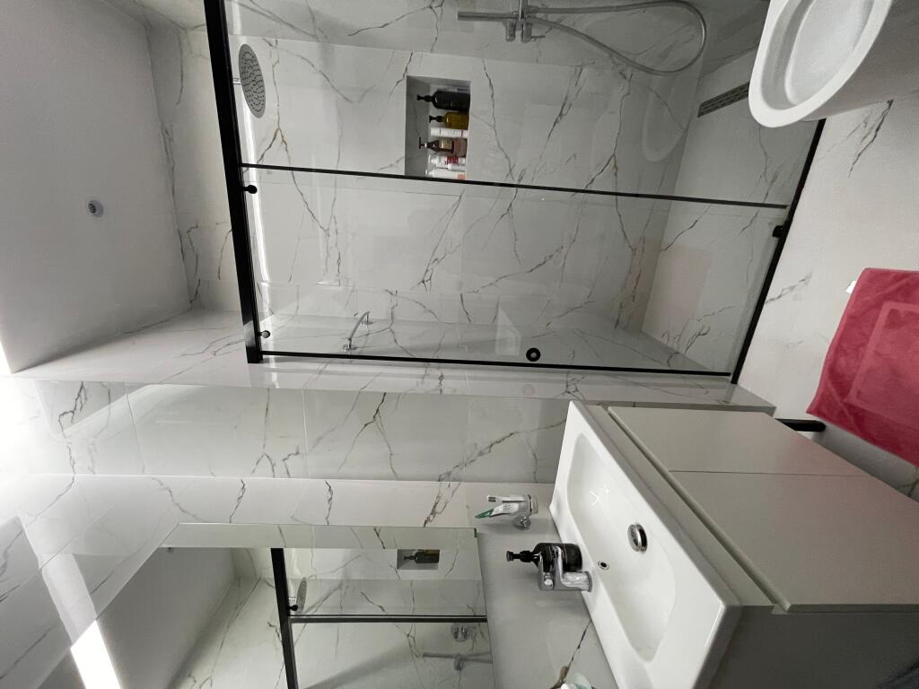 Apartment 2+1+2 for sale at Kosovareve Street