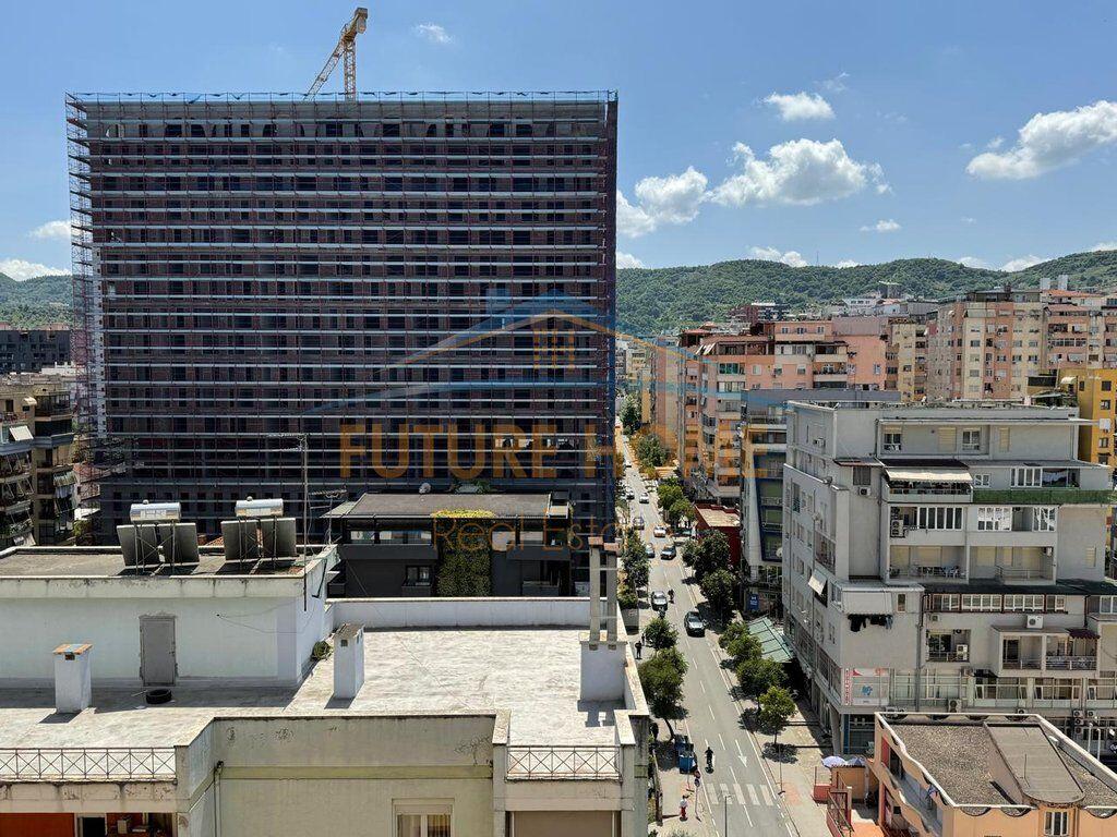 In vendita, Appartamento 2+1+2, White Tower Residence, Komuna e Parisit.