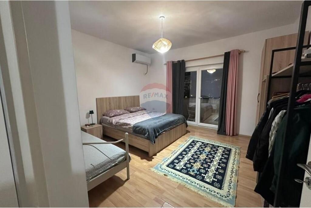 Appartamento - In Affitto - Piazza Skenderbej