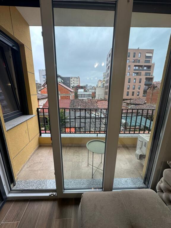 1+1,luxury furnished,near the red school.price 650 thousand lek