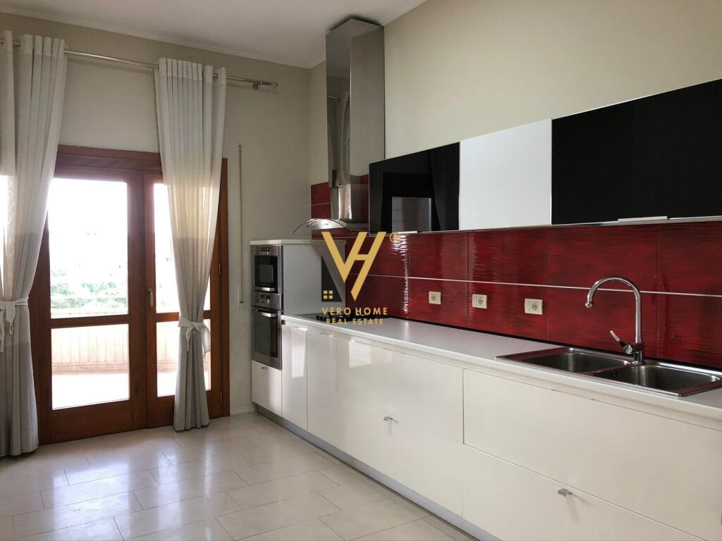FOR RENT APARTMENT 3+1+2+VERANDA NEAR THE ZOOLOGICAL GARDEN 1,500 EURO