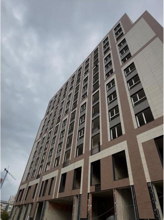 Apartament 1+1 per shitje te fusha aviacionit