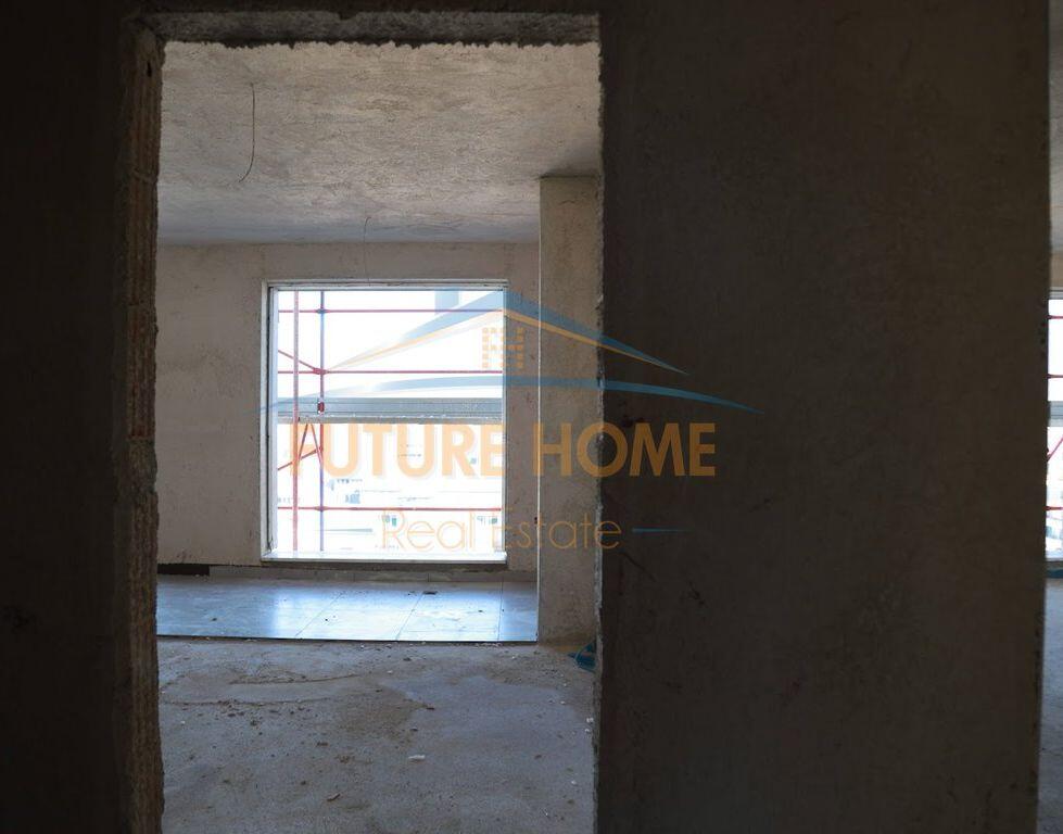 In vendita, Appartamento 2+1+2, White Tower Residence, Komuna e Parisit.