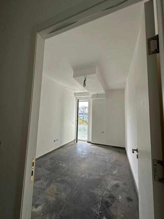 2+1, palazzo del 2019 con ipoteca, lago secco Radisoni, 238.000 euro