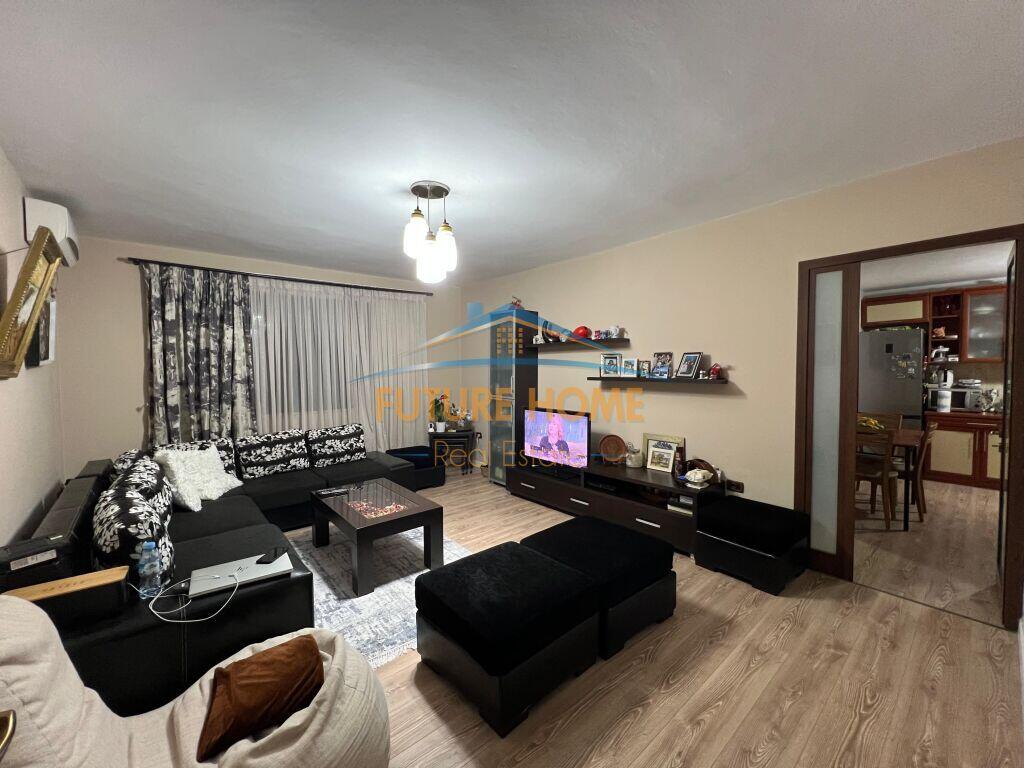 Apartment 3+1+2 for sale Ali Demi, Tirana