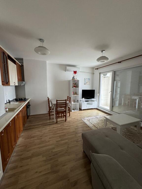 Apartament me qera 1+1 📍Rruga Siri Kodra