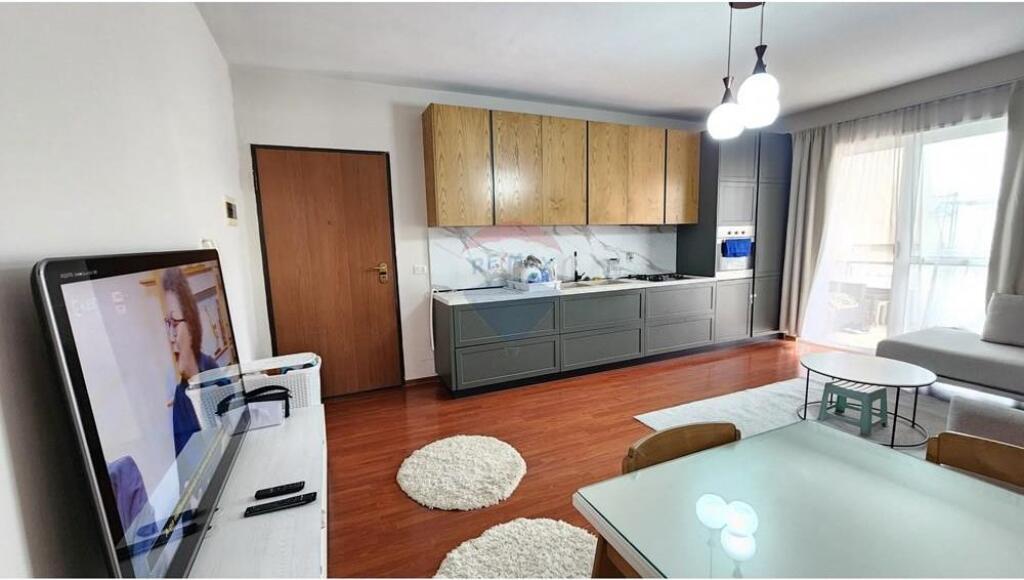 Apartament 1+1 me qira ne Qender