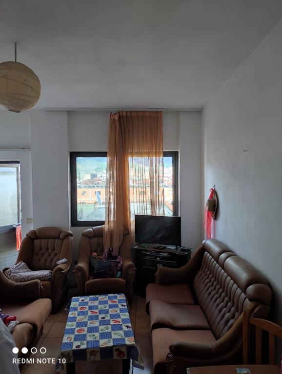 APARTAMENT 2+1.40000 LEKE.RRUGA 5 MAJI.BIG MARKET