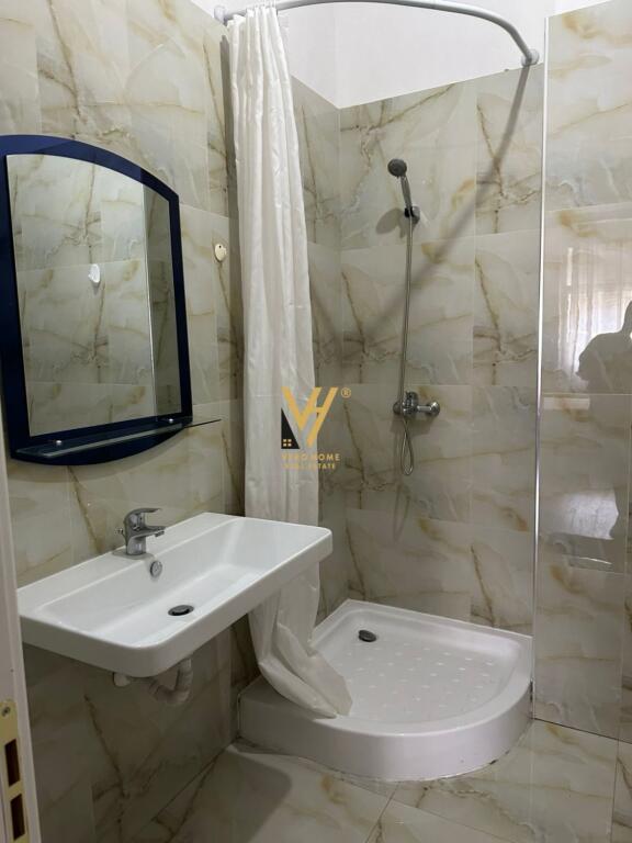 AFFITTASI APPARTAMENTO 2+1+2+BLK A ZOGU I ZI 750 EURO