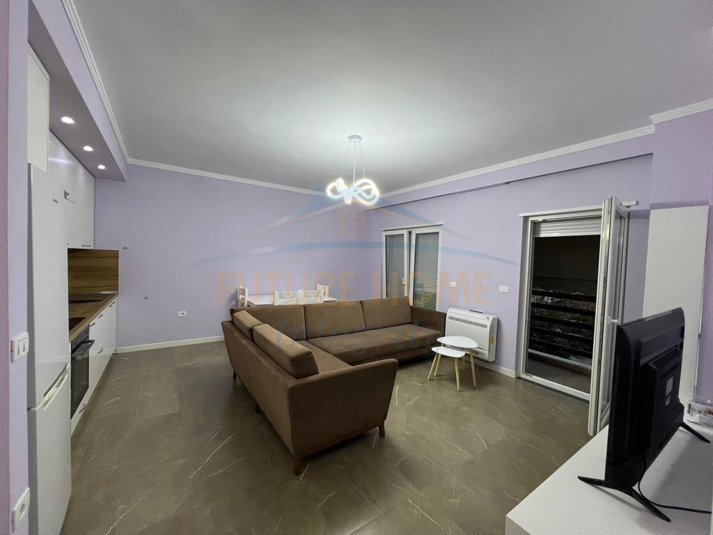 APPARTAMENTO 1+1 IN AFFITTO + POSTO AUTO – SELVIA, TIRANA