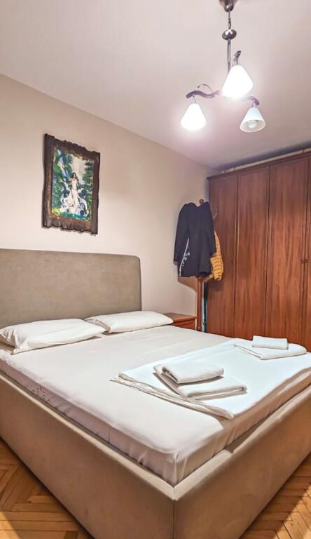 Affittasi appartamento 1+1 Pazari Ri 35.000 Leke