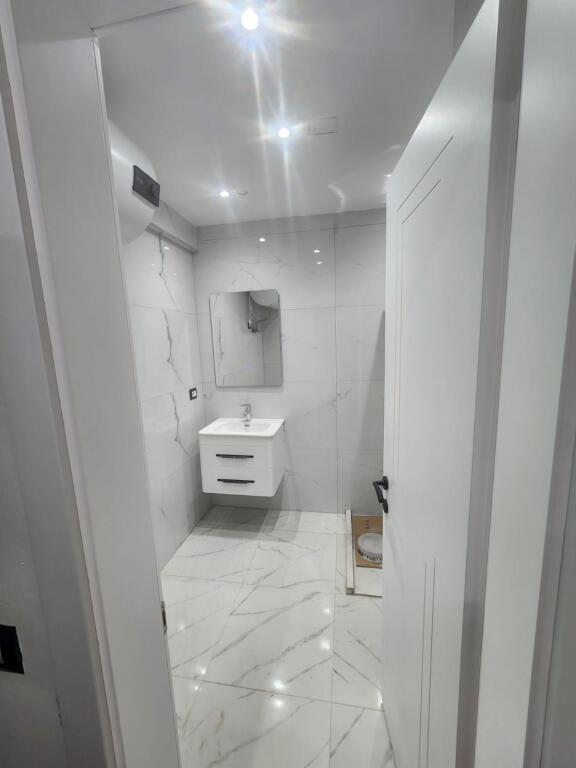 Apartament me qera 1+1 📍Komuna Parisit