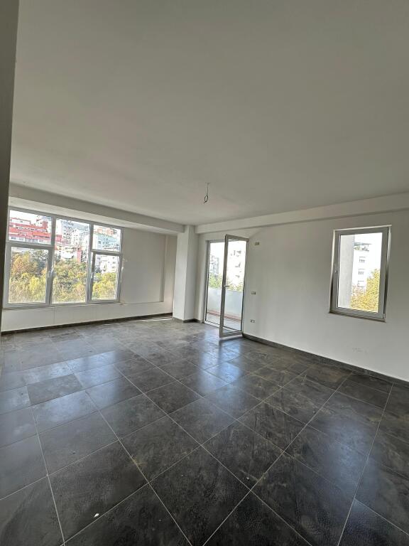 2+1, palazzo del 2019 con ipoteca, lago secco Radisoni, 238.000 euro