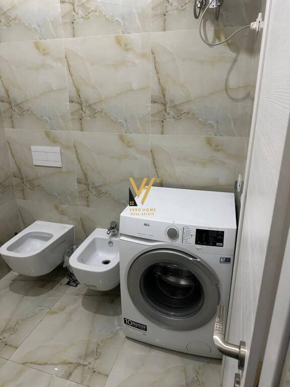AFFITTASI APPARTAMENTO 2+1+2+BLK A ZOGU I ZI 750 EURO
