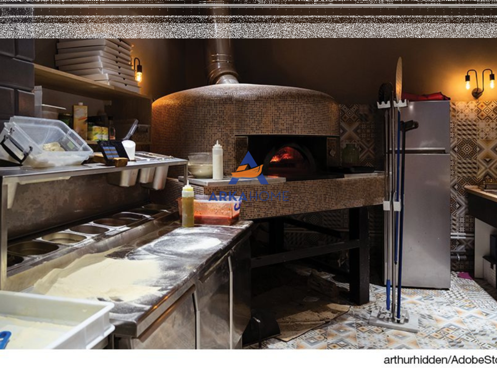 PIZZERIA FOR RENT 40M2 "DON BOSKO, NEAR THE ROOSTER'S INN" 70,000 LEKE