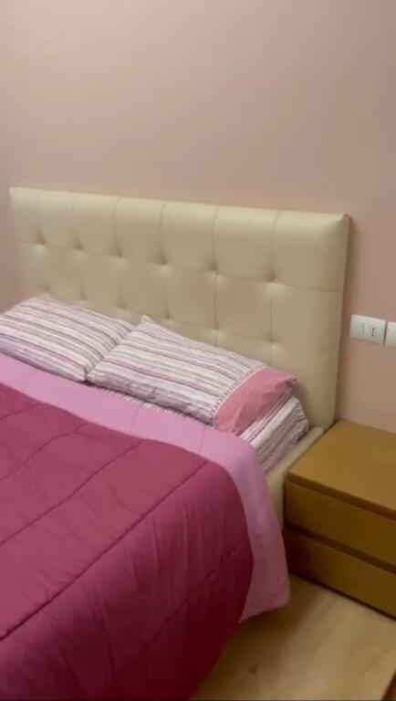 Appartamento 2+1+1 bagno +2 balconi in affitto in Ali Dem Via "Idriz Dollaku"