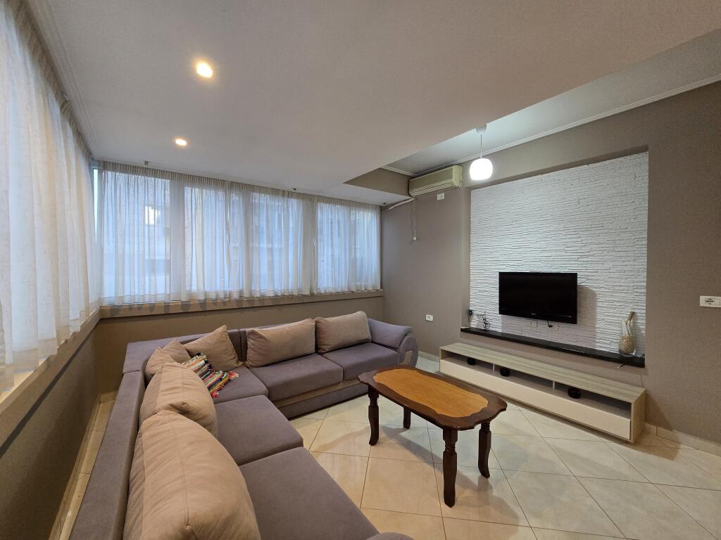 Apartament 2+1 per shitje te 21 Dhjetori