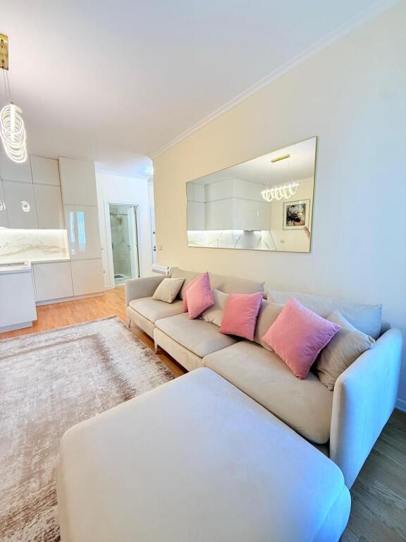 Luxury 2+1 apartment on Kosovareve street