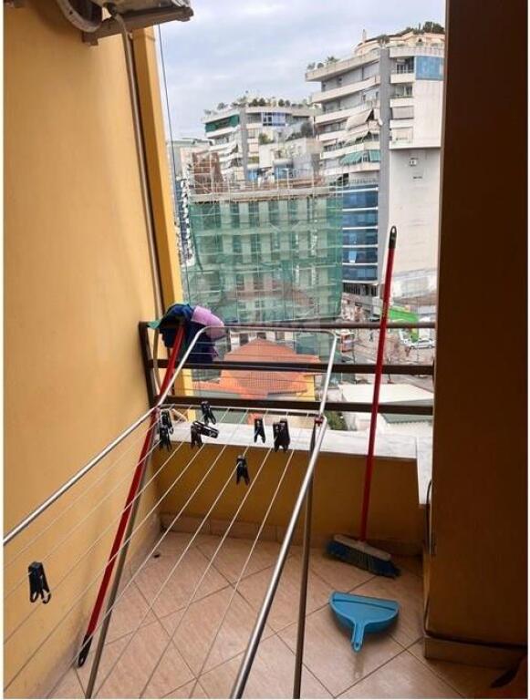 Apartament - Për Qira - Selvia, Tiranë 550 milek
