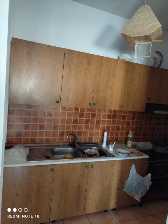 APARTAMENT 2+1.40000 LEKE.RRUGA 5 MAJI.BIG MARKET