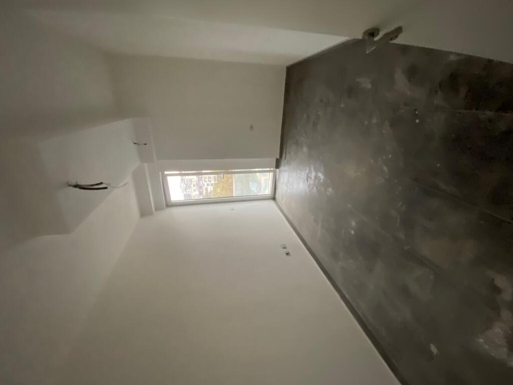 2+1, presso l'hotel Radison lago secco, prezzo 238.000 euro trattabile