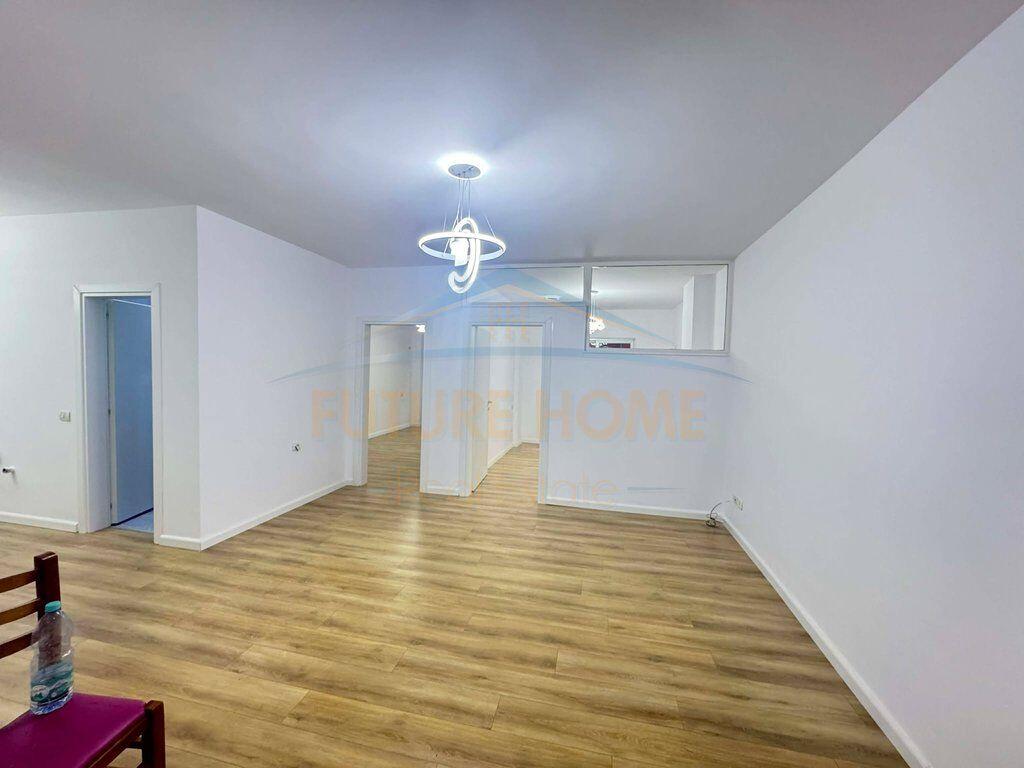 For sale, 2+1 Apartment, Unaza e Re, Tirana