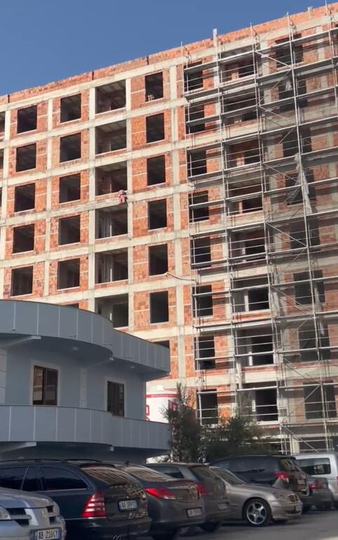 Kamez , Apartment 2+1 for sale
