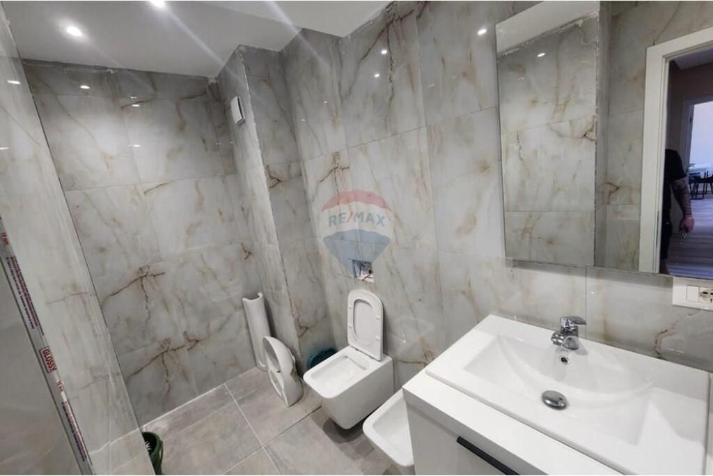 Apartament 2+1 me qira në rrugen Kokonozeve, Kinostudio.