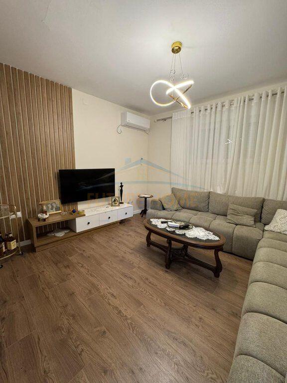 For Rent, 2-Storey Villa, Medreseja, Tirana
