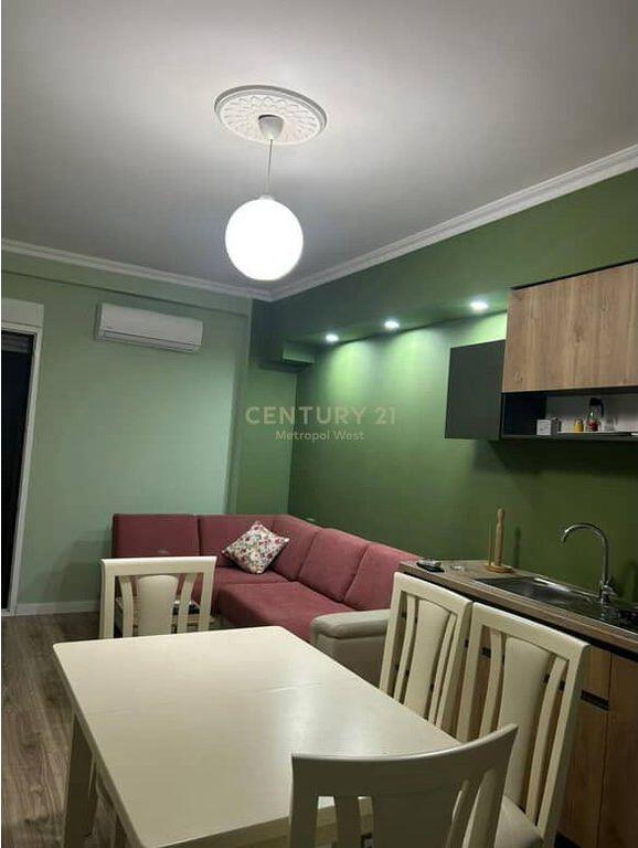 Vendesi in vendita 1+1 a Shkëmbi i Kavajës, Durrës