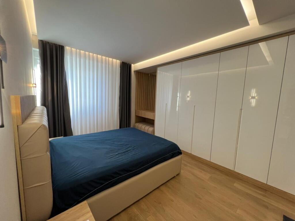 APARTAMENT 2+1+2 PËR QERA TEK LIQENI THATE!
