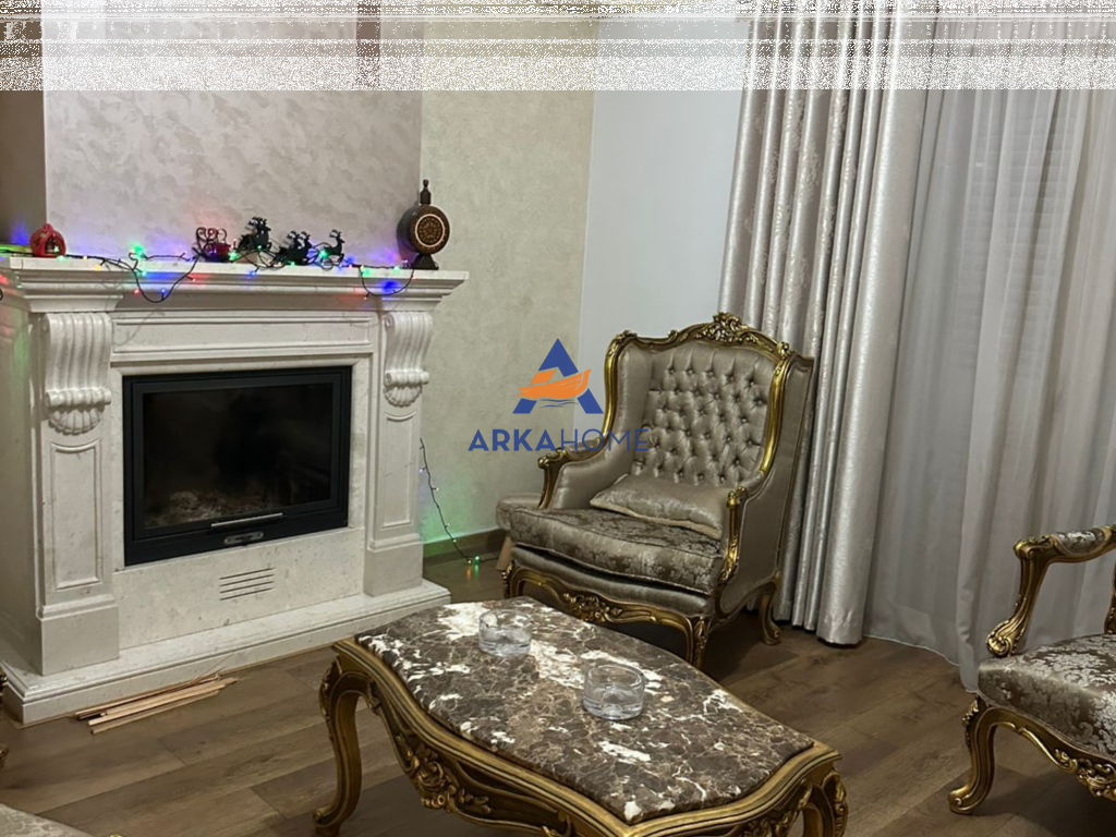 VILLA SU 3 PIANI IN AFFITTO "RRUGA E ELBASANIT" 8.000 EURO