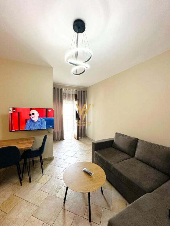 AFFITTASI APPARTAMENTO 1+1 IN CENTRO 600 EURO
