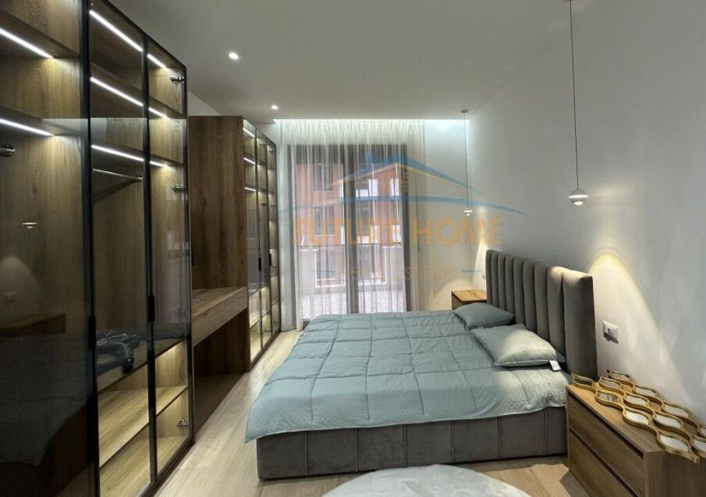 Qira,Apartament 2+1+2 Post Parkimi,Kompleksi Delijorgji,Tirana.