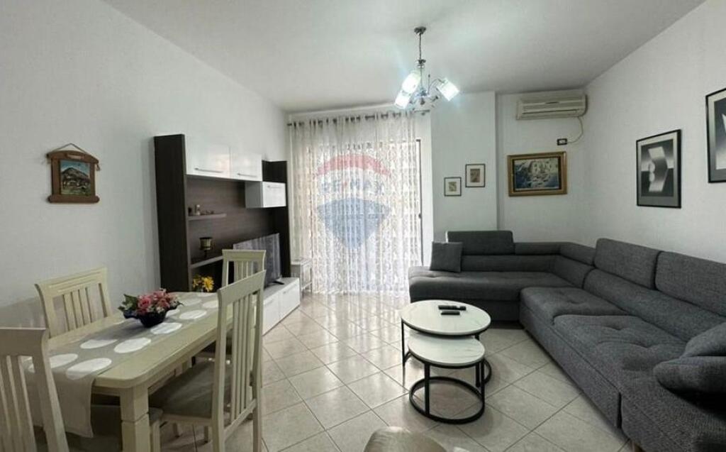 Apartment 2+1+2 available in Astir