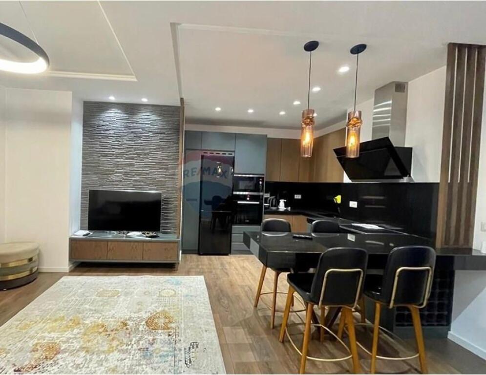 Apartment 2+1 with Parking space at Panorama complex