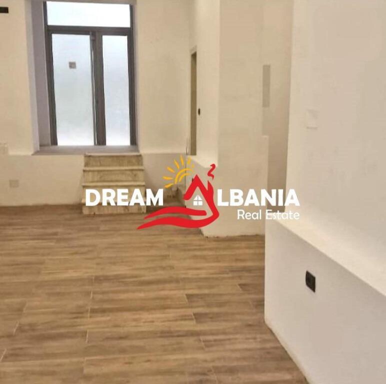 Shop for sale near the Train Station, Tirana(ID 4171449)