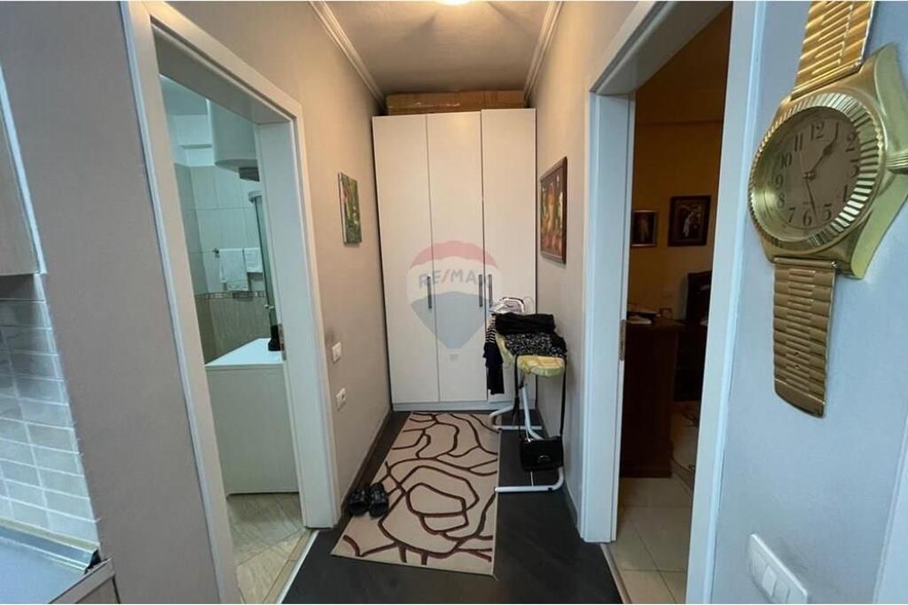 Shitet apartament 2+1, Astir