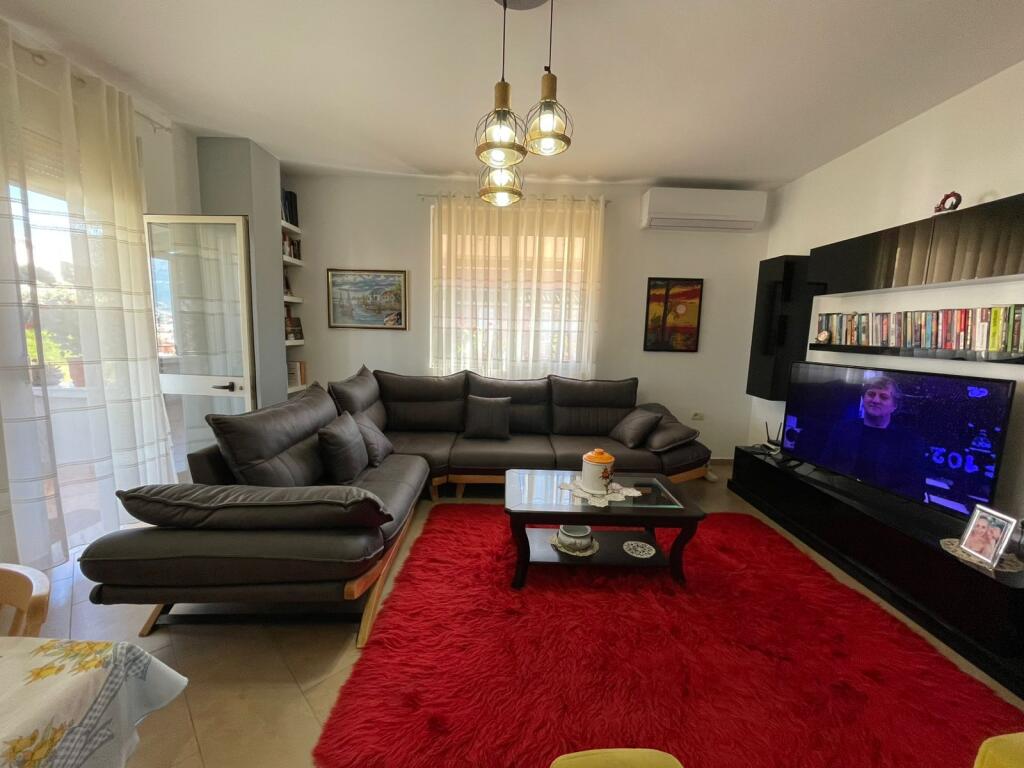 Apartment 2+1 for sale at Kodra e Diellit.