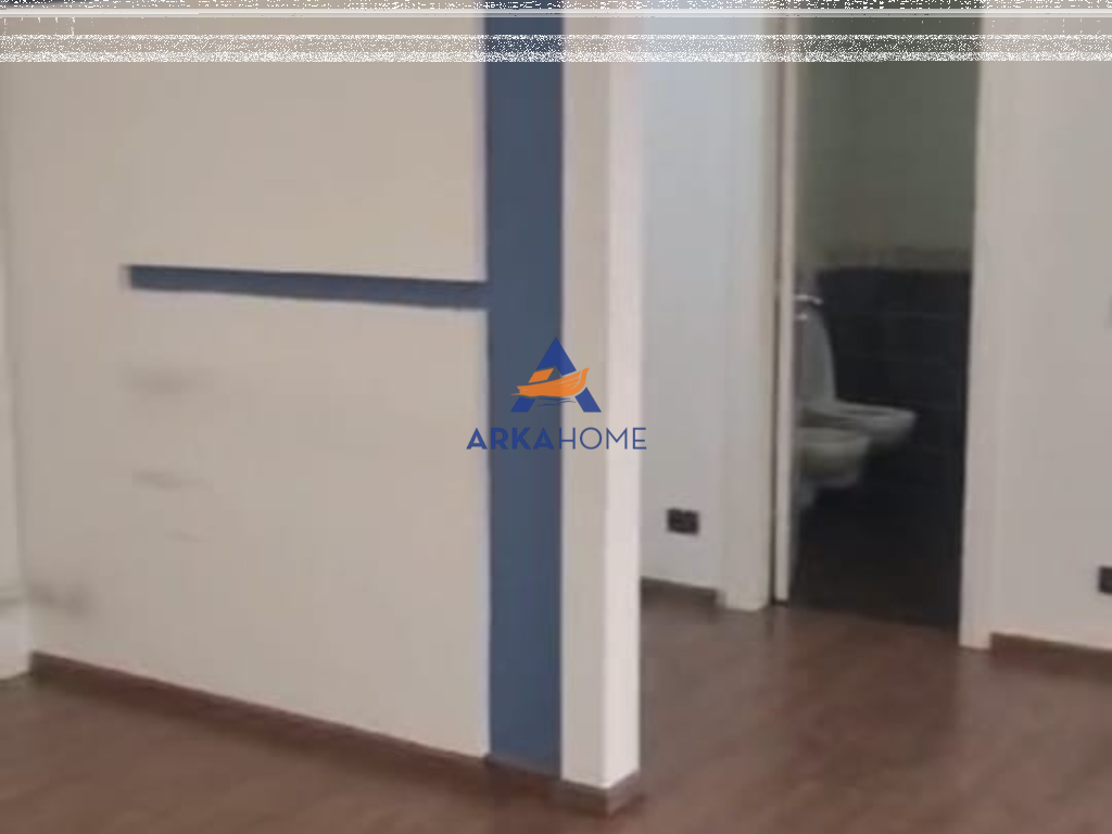 UFFICIO IN AFFITTO 70M2 "COMPLESSO DELIJORGJI" 700 EURO
