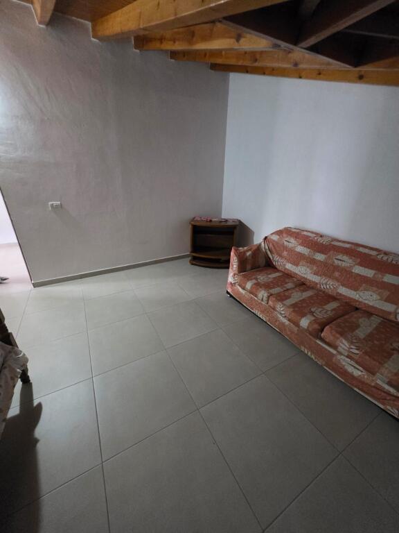 For rent third floor of a private house 3+1 in neighborhood 17