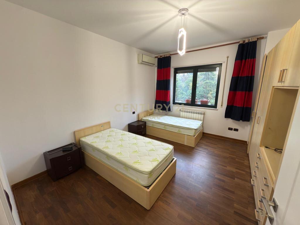 Affittasi appartamento 2+1+2, vicino al Complesso NOBIS 1.600 € /Mese Sup. Totale 121m2