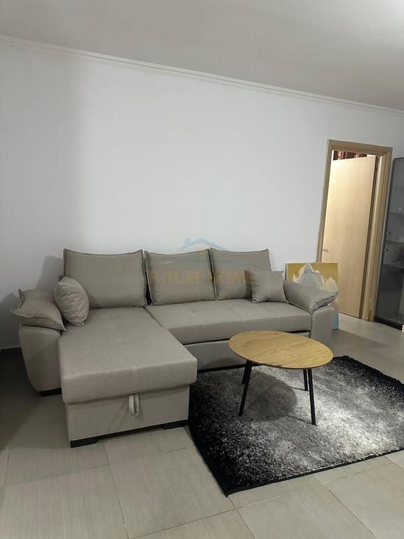 Rent, Apartment 2+1, Commune of Paris, Tirana